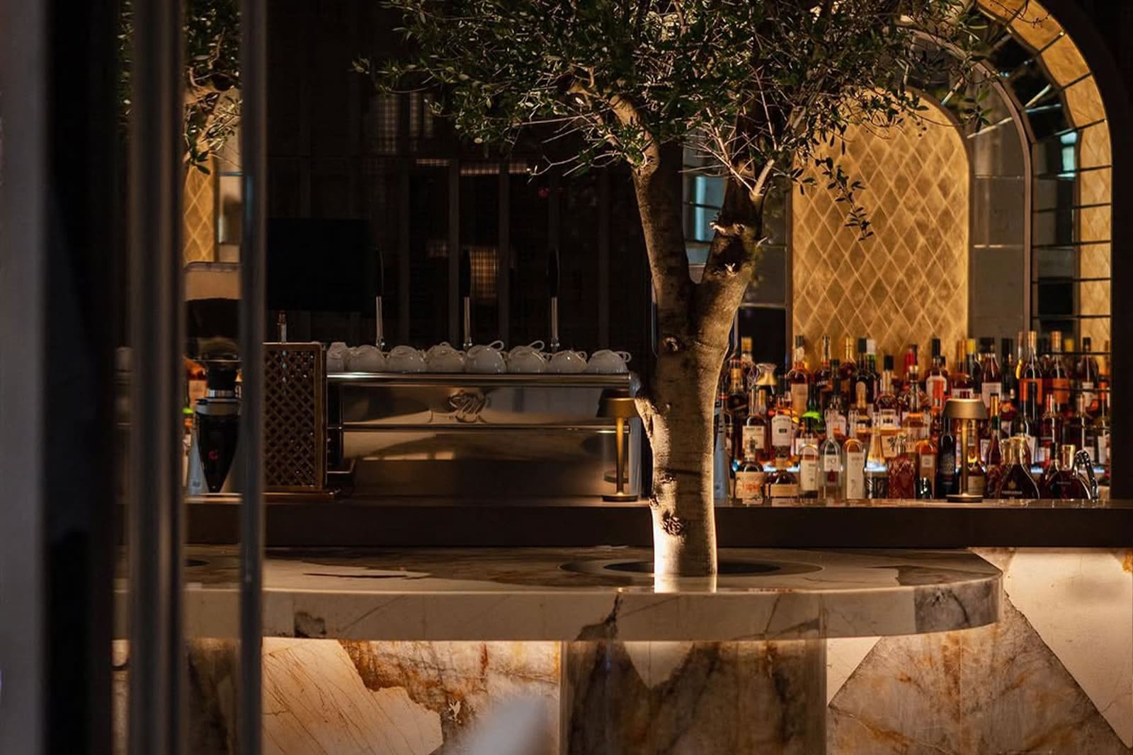 Paper Moon London’s open space with sophisticated design details